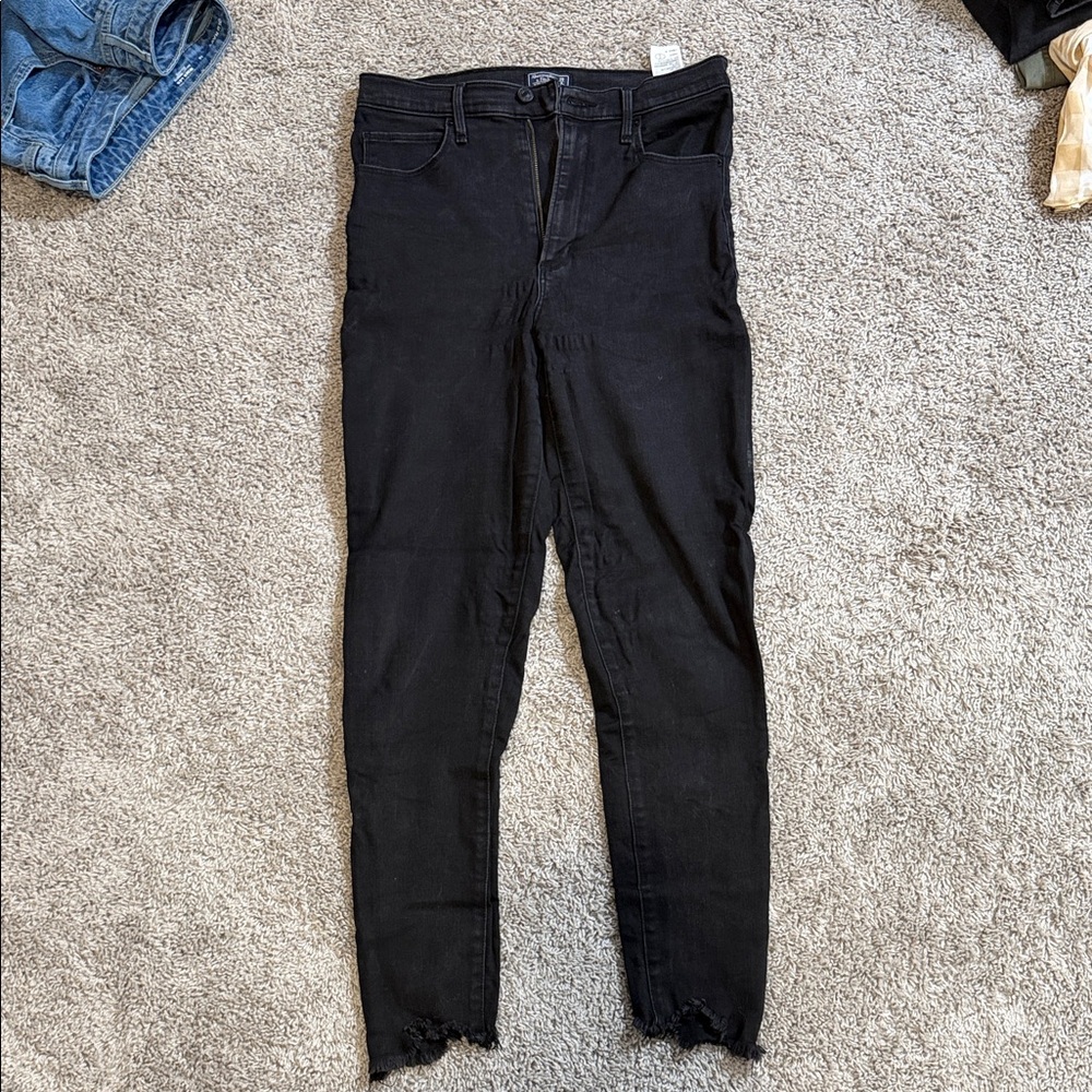 Abercrombie Black High-Waisted Jeans